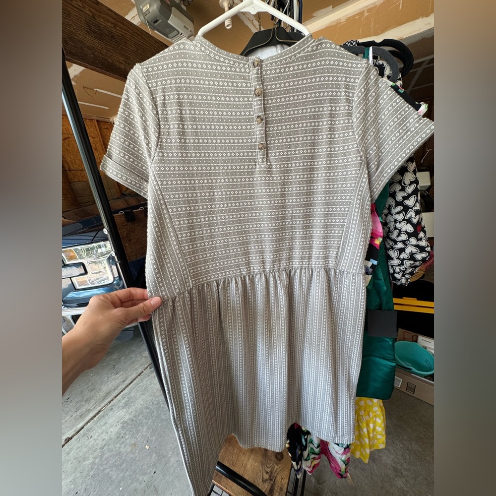 LOFT Light Gray Textured Midi Dress - Picture 2 of 3